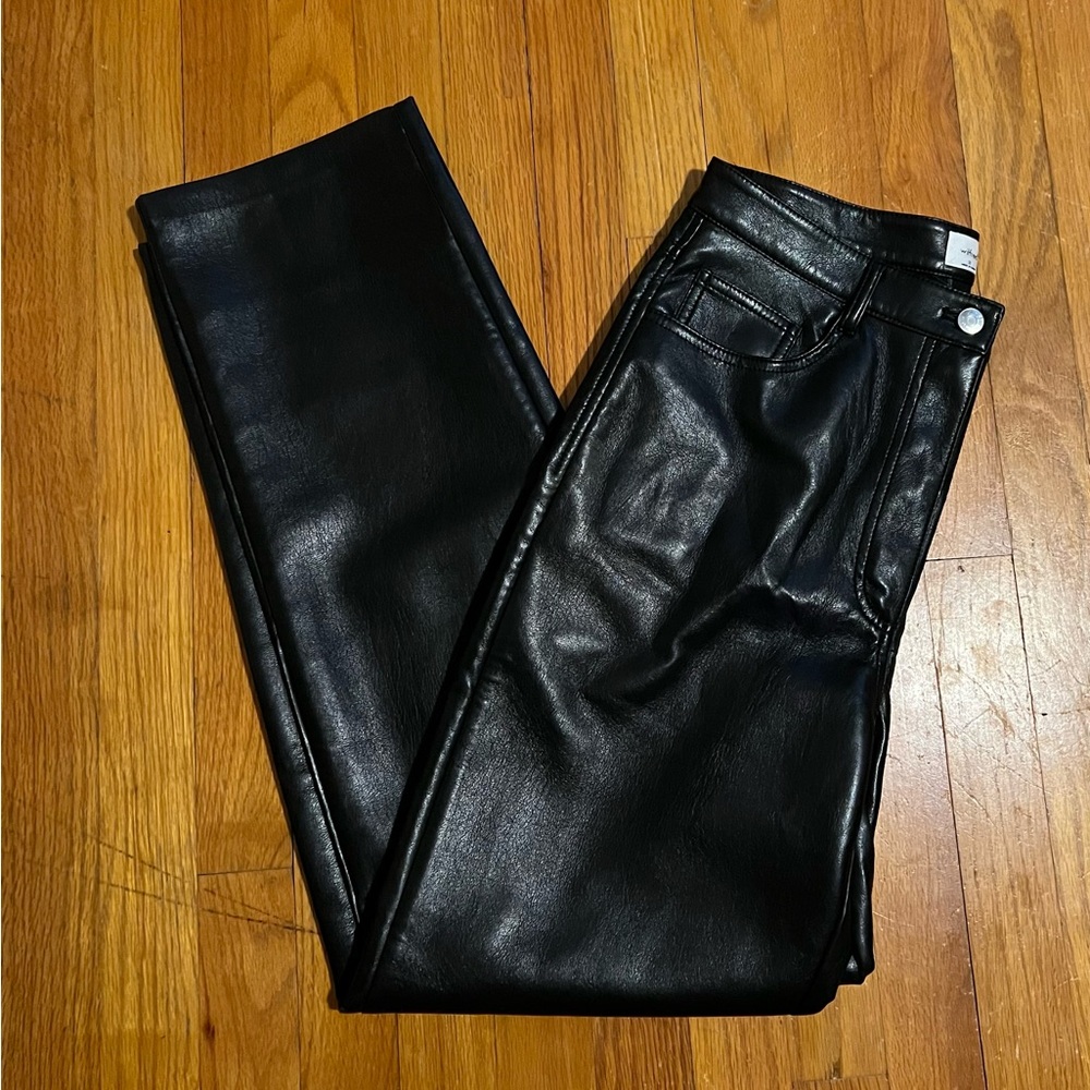Wilfred Aritzia Melina High-Waisted Vegan Leather Pants in Black Size 10
